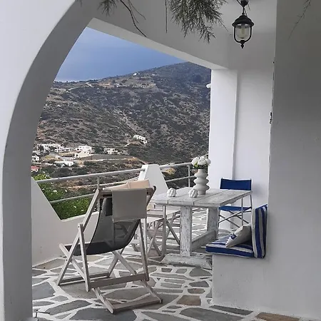 Margeo View House In Mpatsi, Andros * Bací